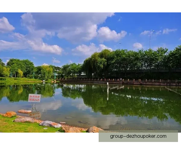 阿库阿帕至米特兰地区零到两米水深环境生态与资源研究